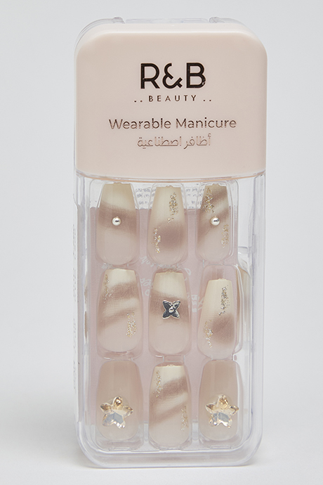 Wearable Manicure