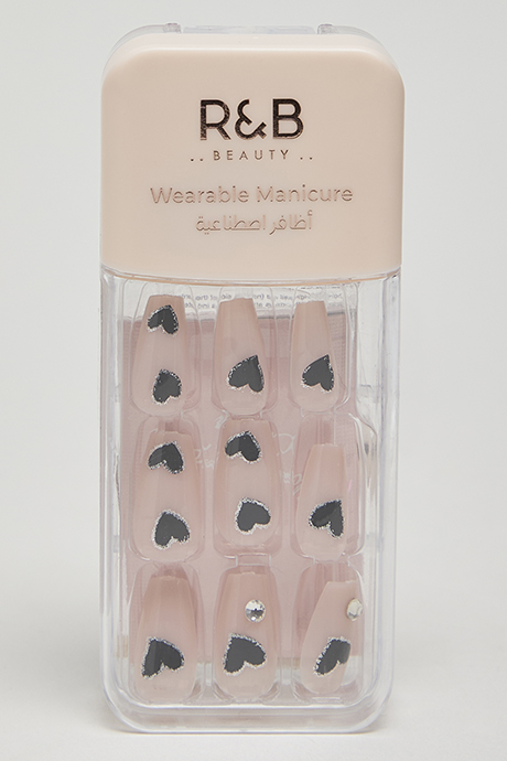 Wearable Manicure