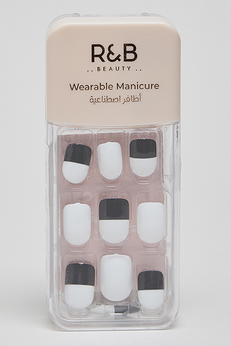 Wearable Manicure