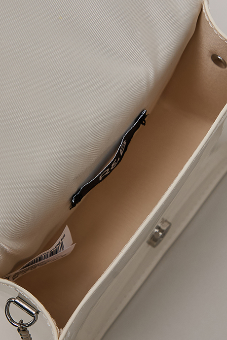 Bow Detail Sling Bag
