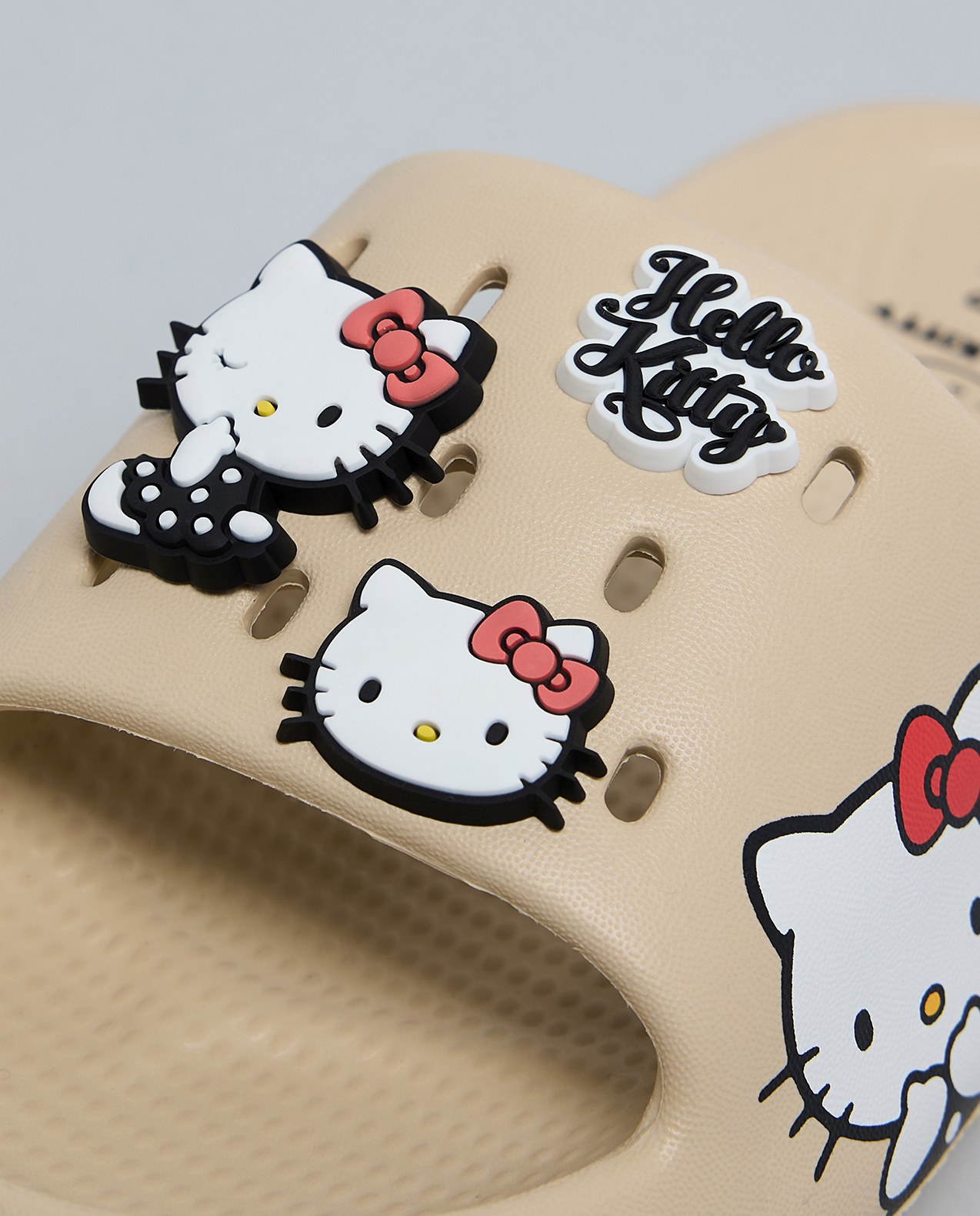Hello Kitty Charm Detail Slides