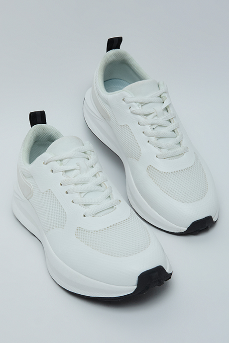 Mixed Texture Lace-Up Low Top Sneakers