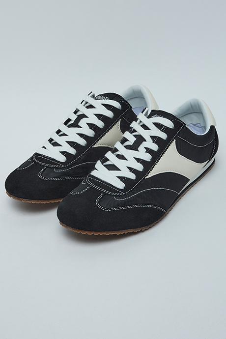 Color Block Lace-Up Sneakers