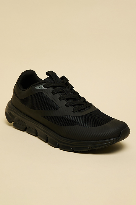Textured Running Shoes