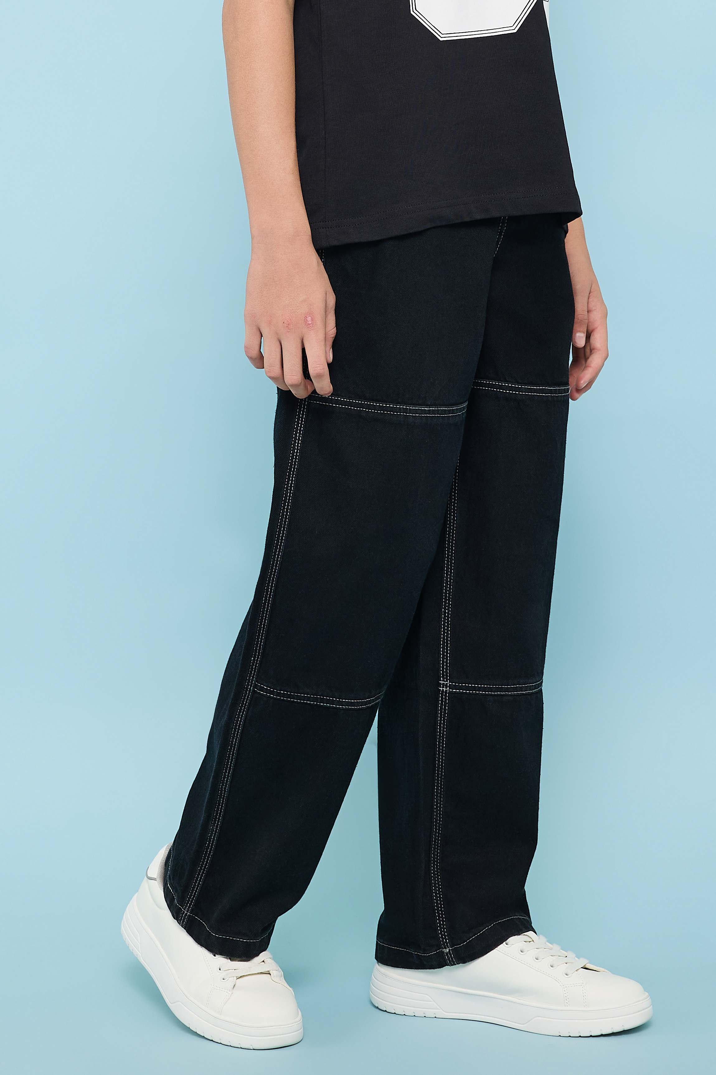Seam Detail Loose Fit Jeans with Button Closure
