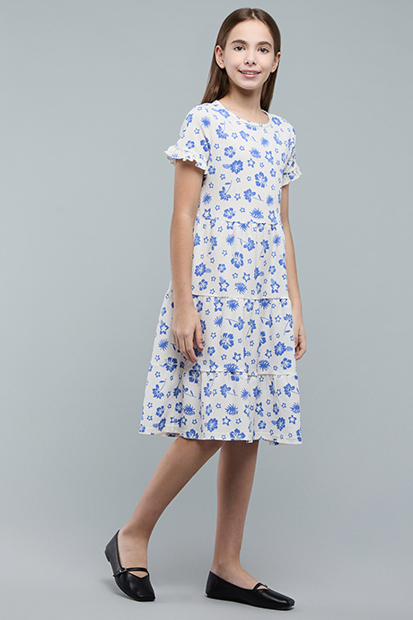 Printed Tiered Dress with Cre Neck and Short Sleeves