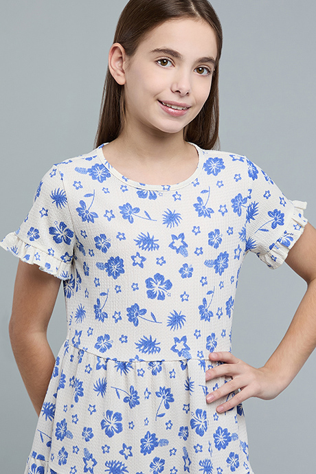 Printed Tiered Dress with Cre Neck and Short Sleeves