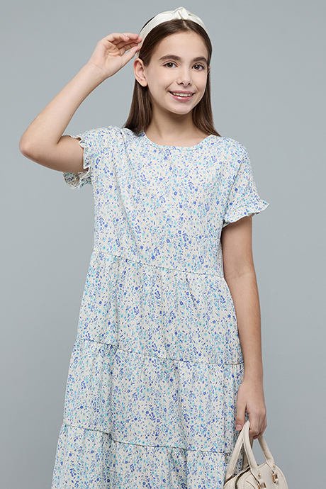 Printed Tiered Dress with Cre Neck and Short Sleeves