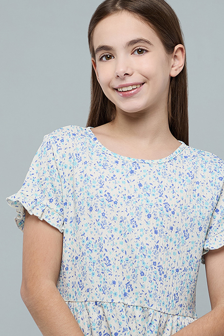 Printed Tiered Dress with Cre Neck and Short Sleeves