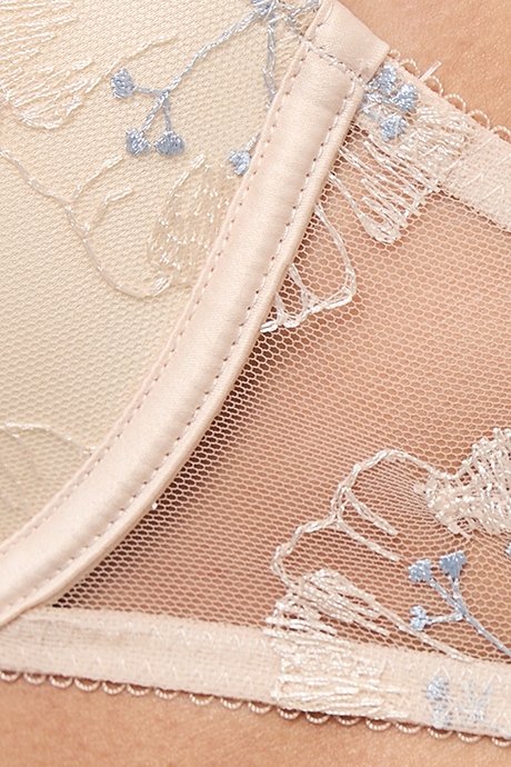 Laced Co-Balcony Bra