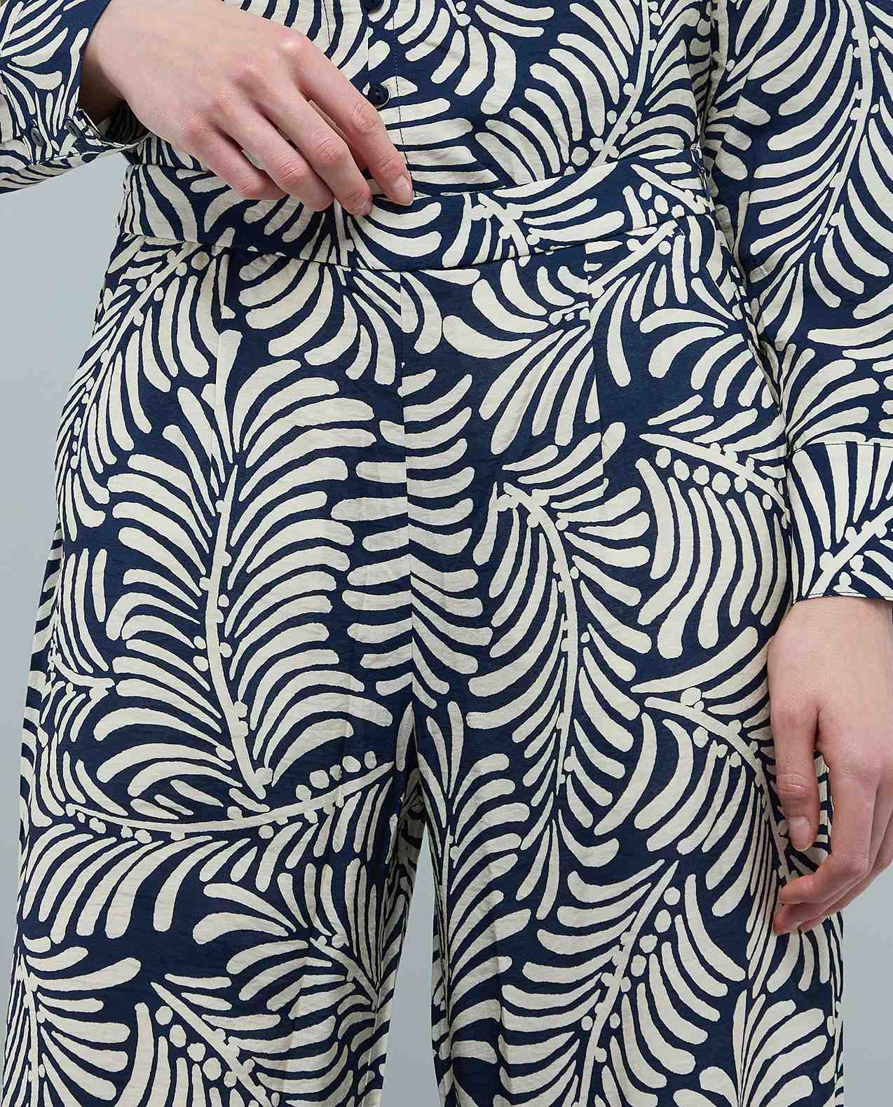Patterned Wide Leg Pants with Elastic Waist