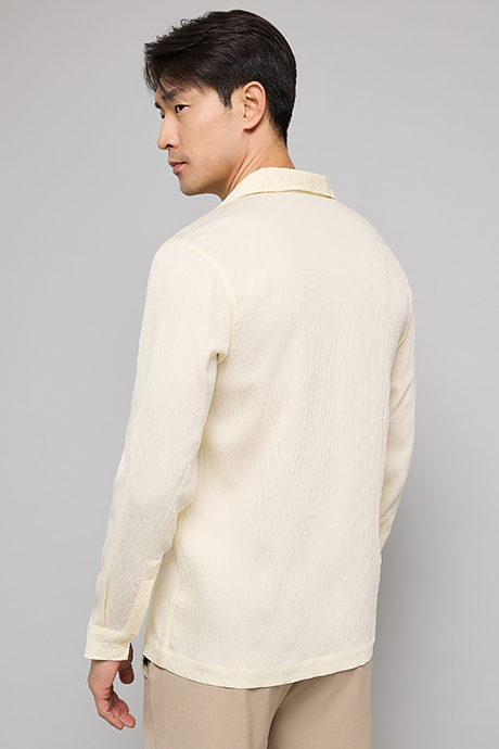Crinkled Shirt with Classic Collar and Long Sleeves