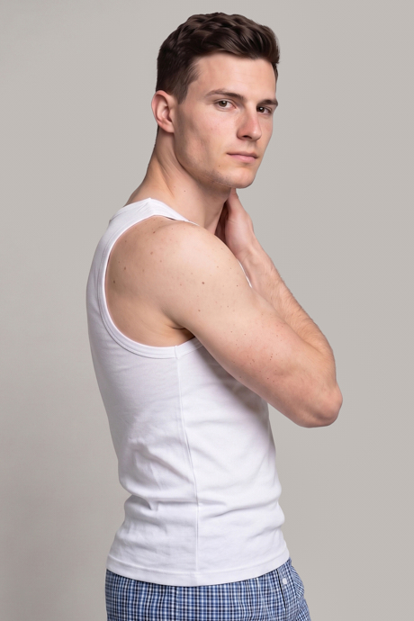 2 Pack Solid Sleeveless Vests
