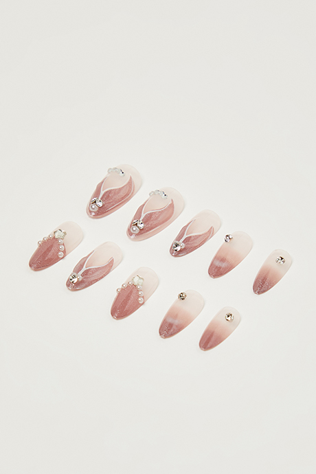 Wearable Stick-On Nails Set