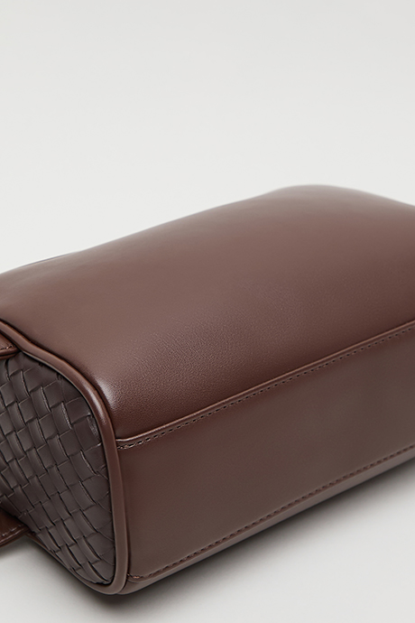 Solid Travel Pouch