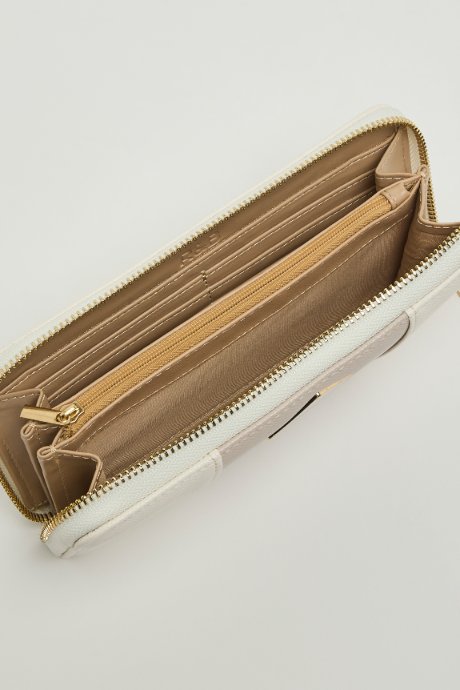 Color Block Zippered Wallet