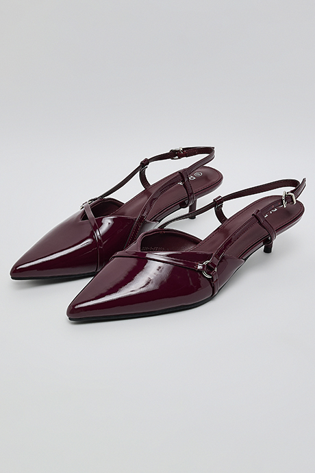 Glossy Slingback Pumps
