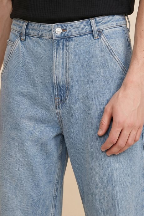 Washed Cropped Wide Leg Jeans