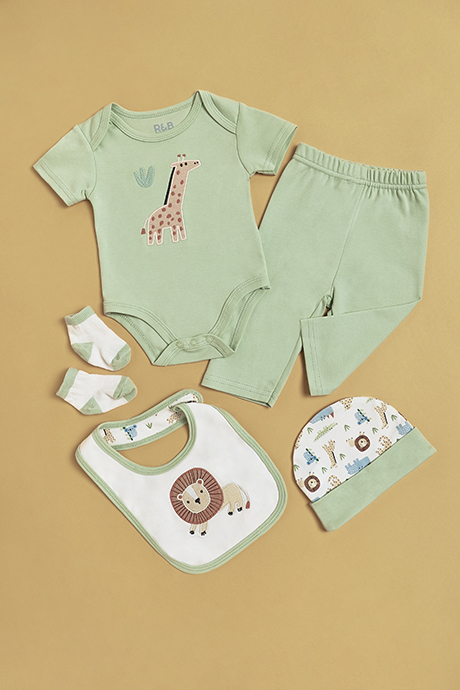 Newborn's Printed Clothing Gift Set