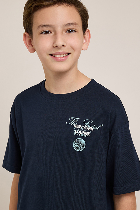 Print Detail T-Shirt with Crew Neck and Short Sleeves