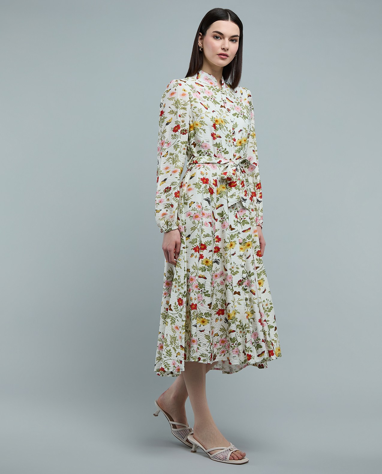 Floral Patterned Midi Dress with Stand Collar and Long Sleeves