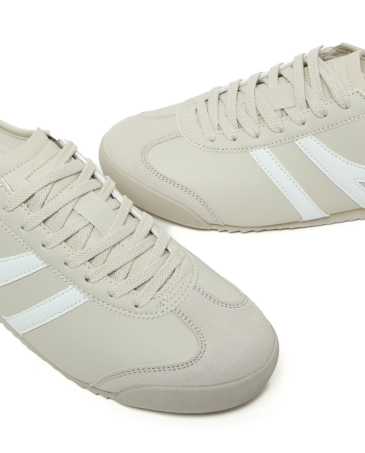 Knit Detail Low Top Sneakers