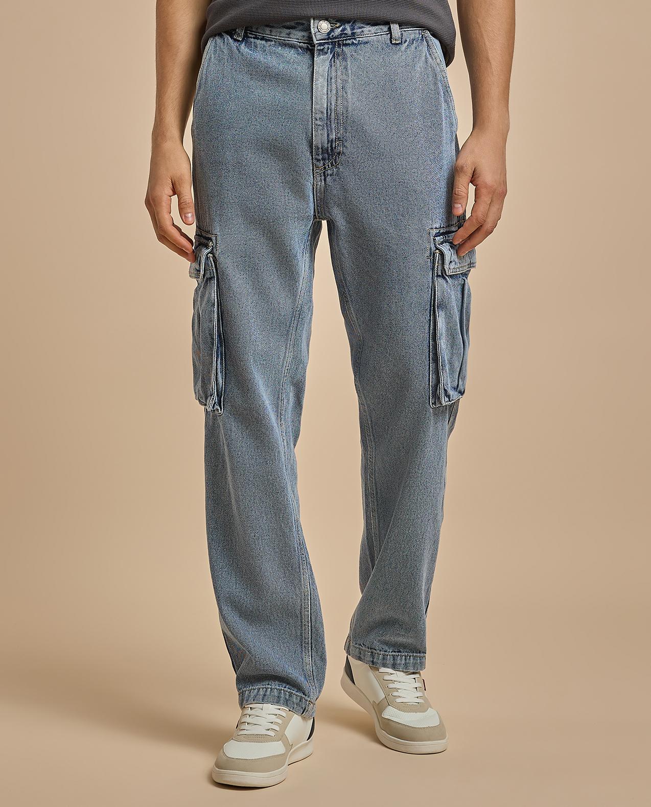 Solid Regular Fit Jeans with Button Closure