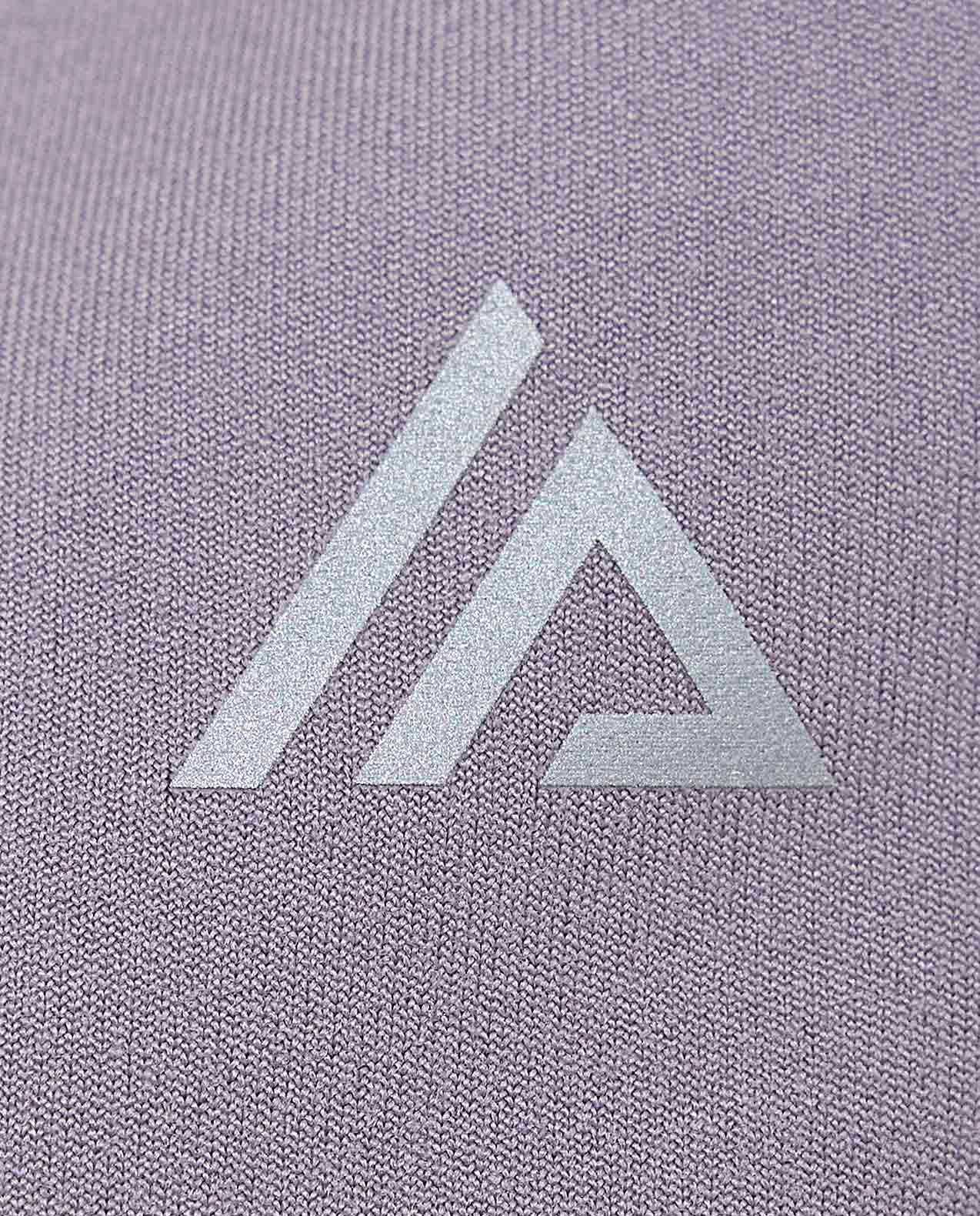 Typography Print Active Top with Crew Neck and Long Sleeves