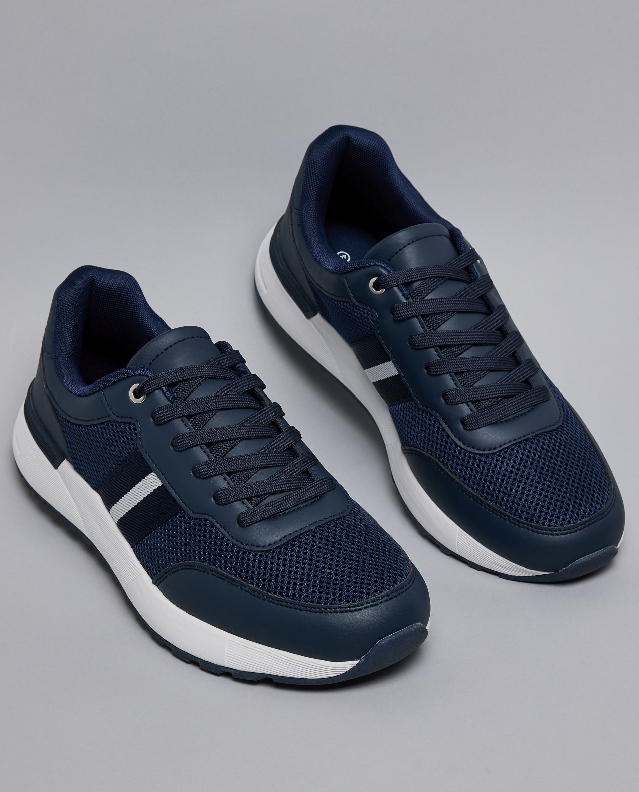 Solid Lace Up Casual Shoes