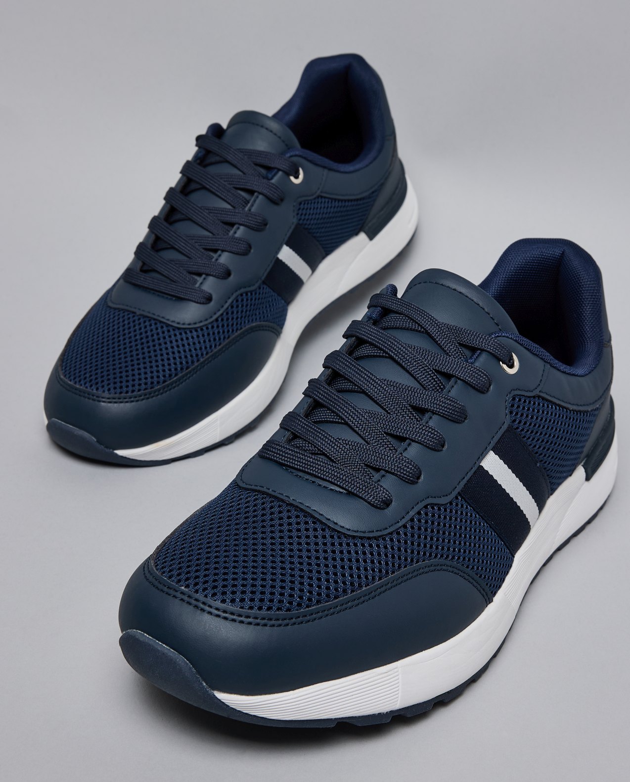 Solid Lace Up Casual Shoes