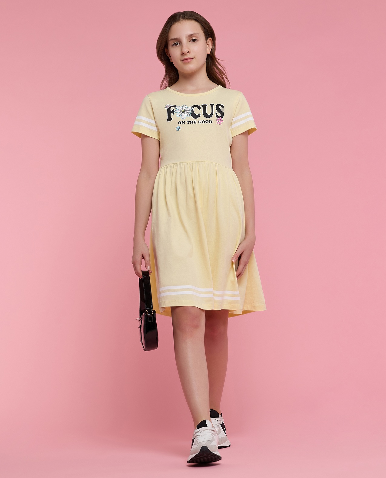 Printed Fit & Flare Dress with Crew Neck and Short Sleeves