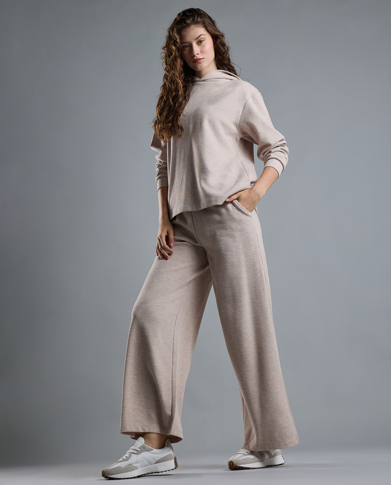 Textured Knit Pants with Elastic Waist