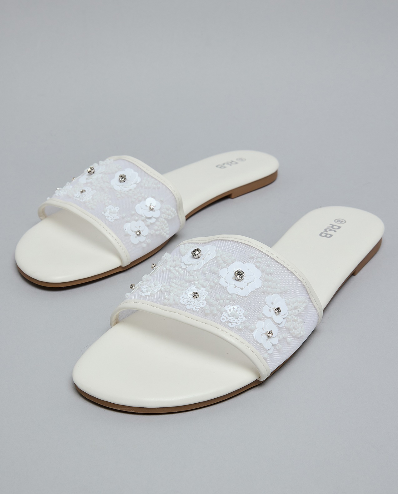 Embellished Flat Sandals