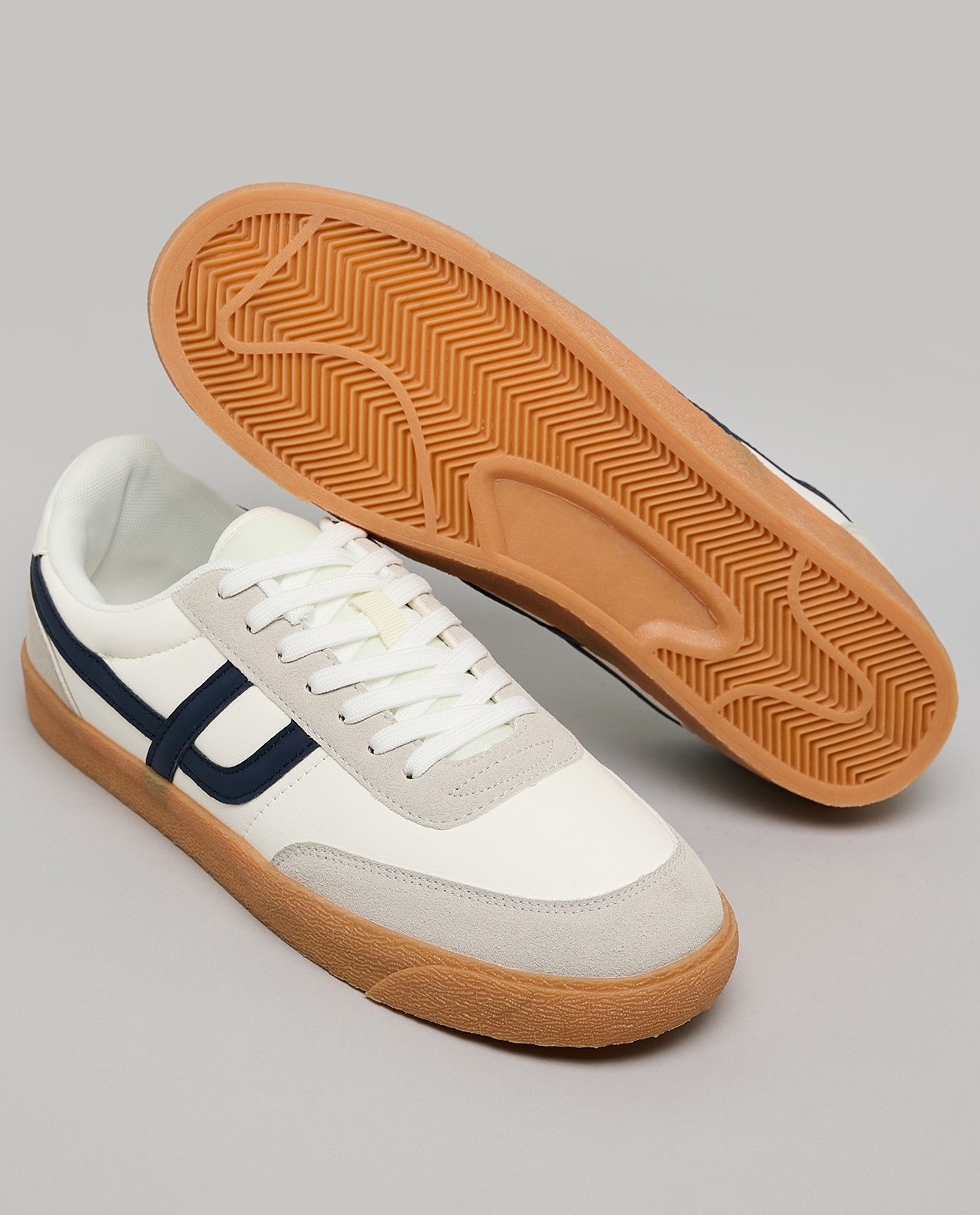Color Block Lace Up Sneakers