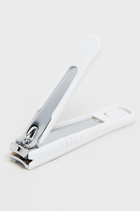 Toe Nail CliPolystyreneer
