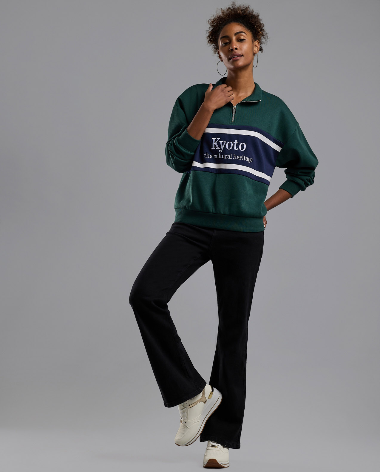 Color Block Oversized Sweatshirt with Long Sleeves